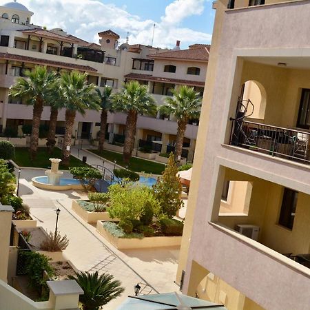 Queens Gardens - Kato Paphos - Next To Kings Ave Mall --- By Yiota Εξωτερικό φωτογραφία